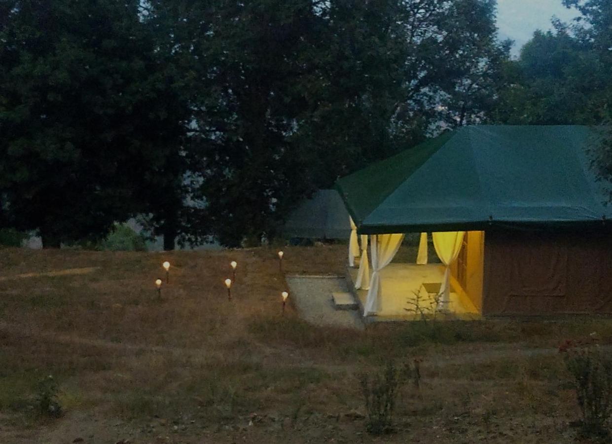 Nayalap - Rural Himalayan Glamping Hotel Shitlakhet Bagian luar foto