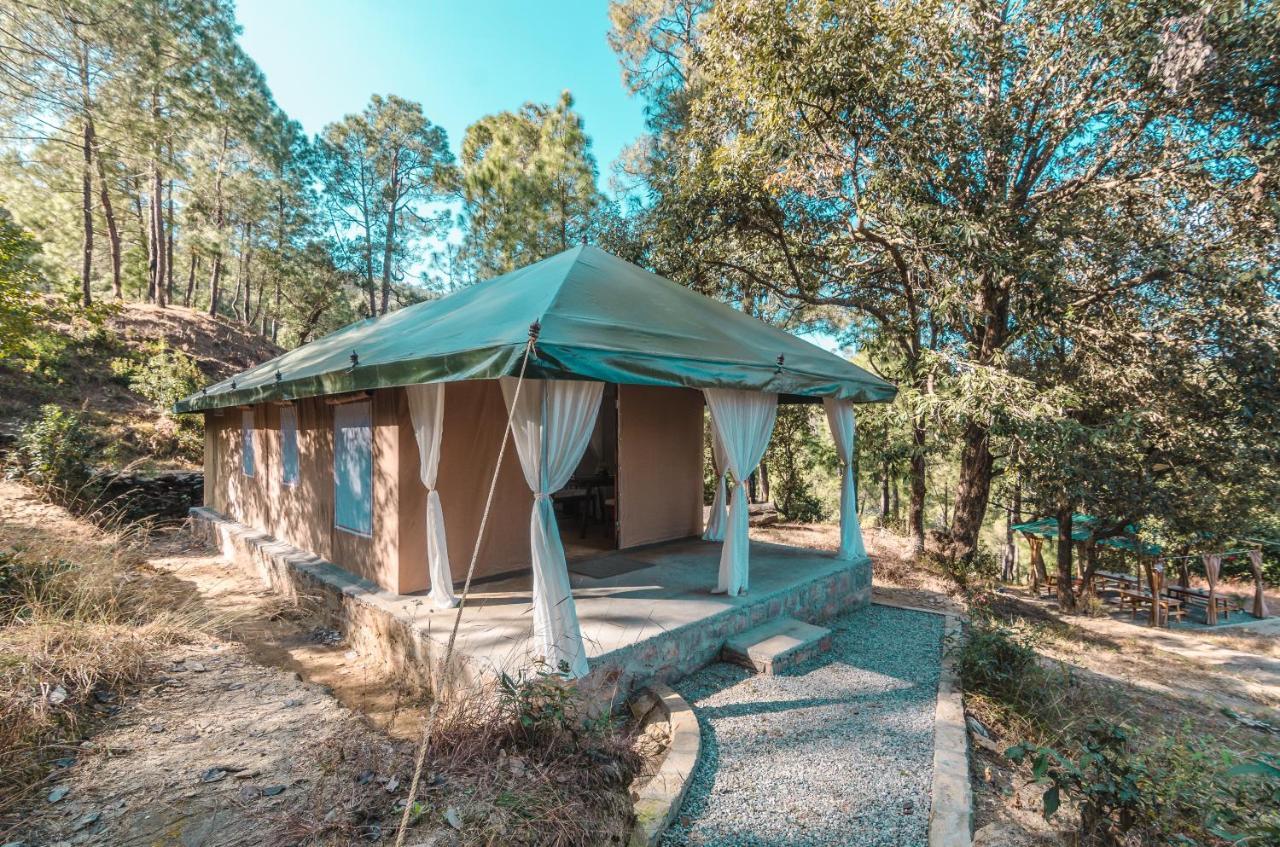 Nayalap - Rural Himalayan Glamping Hotel Shitlakhet Bagian luar foto